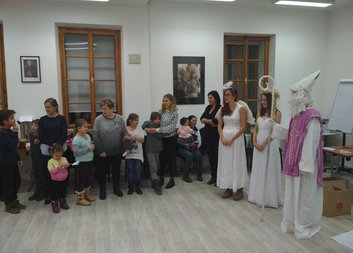Besídka pro děti z Poradny pro cizince i letos představila české vánoční tradice