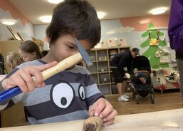 Štefan s kladívkem