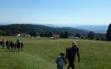Celodenní výlet a první stoupání ke kapličce s krásným výhledem