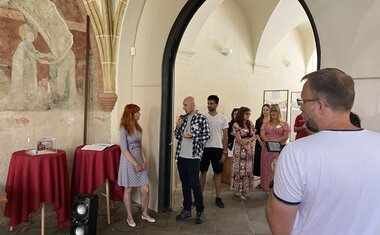 host na festivalu Kousek Ze/mě