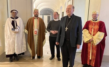 při tříkrálovém koledování v roli jednoho z králů