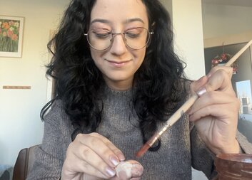 Jak se líbí naší nové zahraniční dobrovolnici Ilaydě v Česku? Co tu dělá a jak si tu s lidmi rozumí?