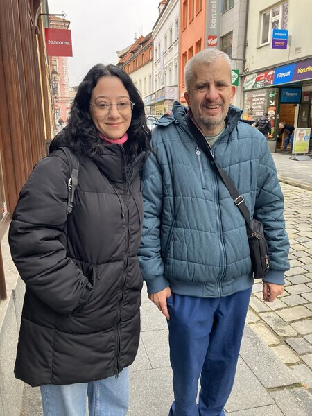 Ilayda s klientem Domu sv. Františka